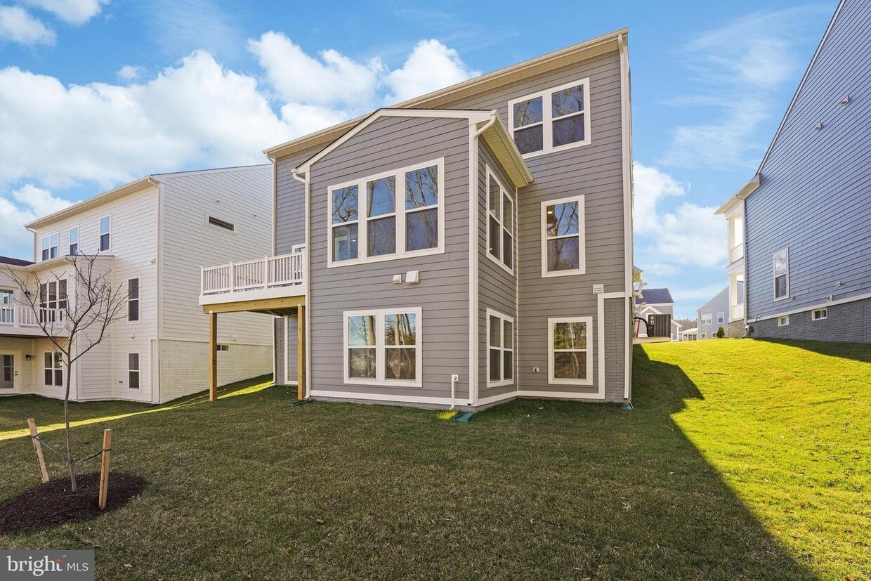 17771 White Campion Wy, Dumfries, VA 22026 House for Rent in Dumfries