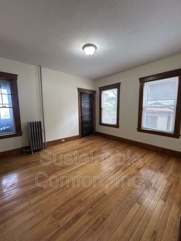 Foto del edificio - 14 Clearview Ave