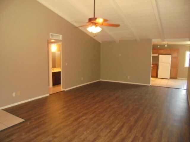Building Photo - 4320 W Redfield Road