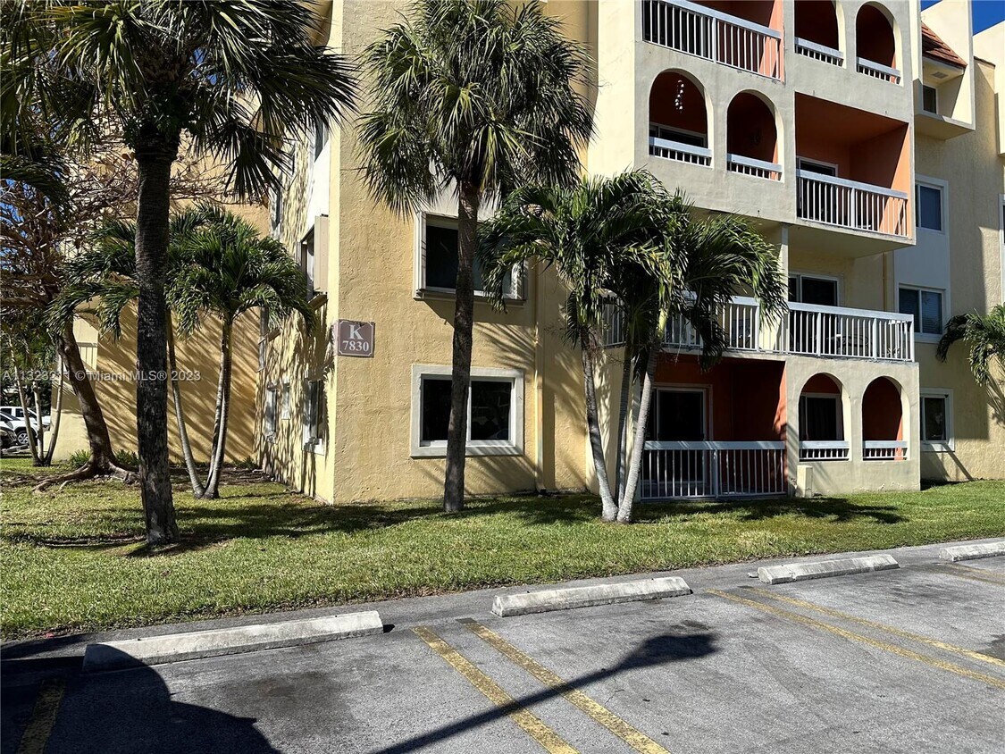 7830 Camino Real Unit K104, Miami, FL 33143 Condo for Rent in Miami, FL