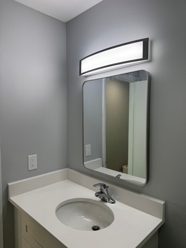 Foto del edificio - 3453 Clark Rd