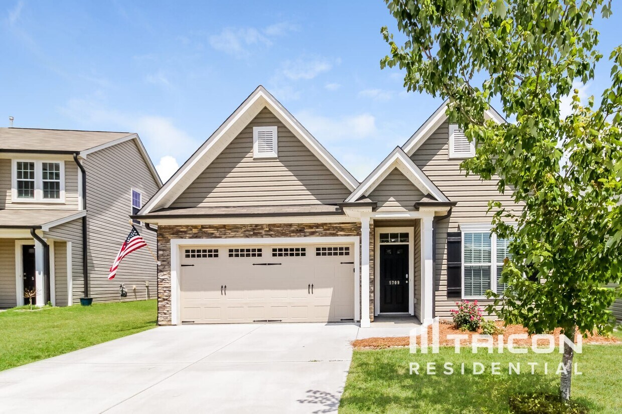 Primary Photo - 5709 Midstream Cir