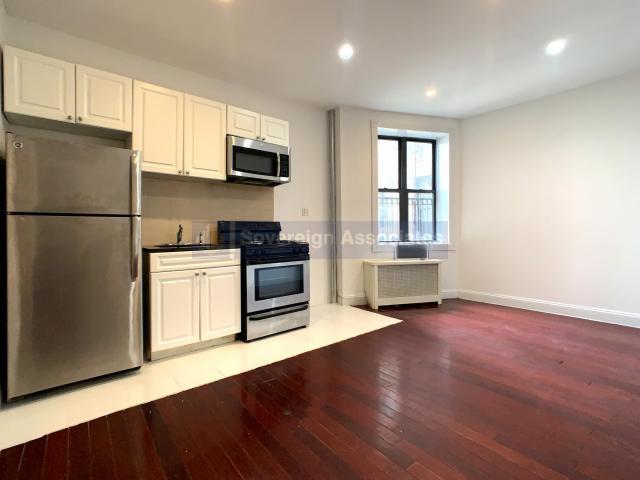 Primary Photo - 2 bedroom in New York NY 10030