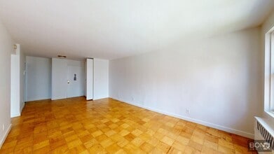 Building Photo - 236 E 36th St