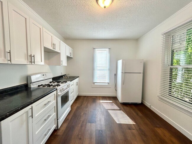 Foto del edificio - 1040 Fairmount St SE