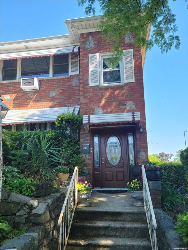Foto principal - 192-19-192-48 48th Ave
