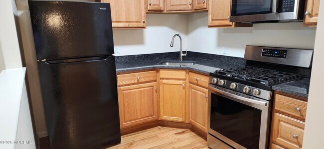 Building Photo - 14 S Indian Valley Ct