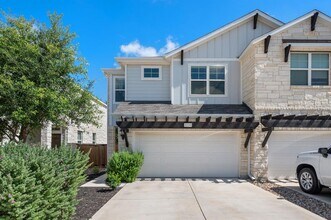 Building Photo - 2228 Rocoso Trl