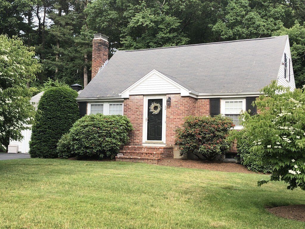 Primary Photo - 24 Sunrise Rd