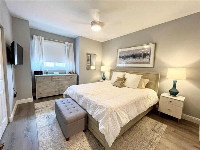 Foto del edificio - 2032 Alta Meadows Ln