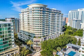 Building Photo - 100 S Eola Dr