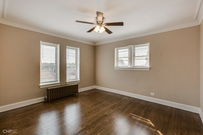 Foto del edificio - 8058 S Hermitage Ave