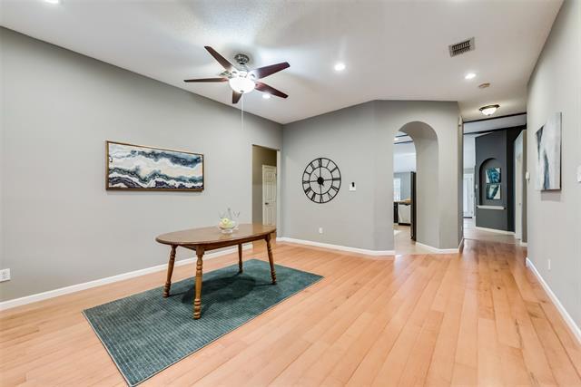 Building Photo - 1235 Hillcrest Dr