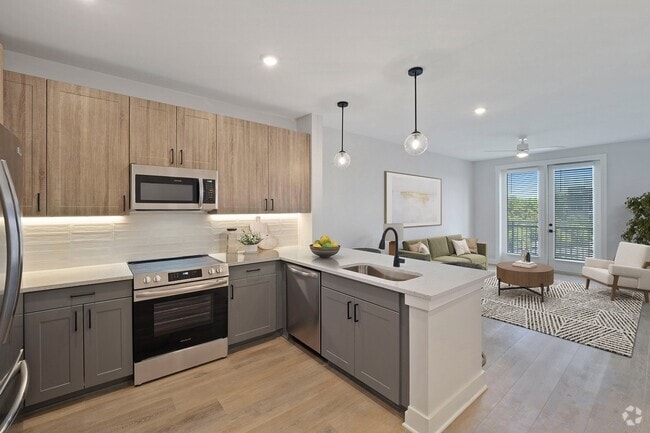 Building Photo - The Henslow Daniel Island Apartments & Tow...