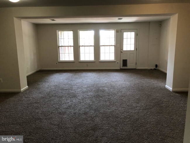Building Photo - 11733 Batley Pl