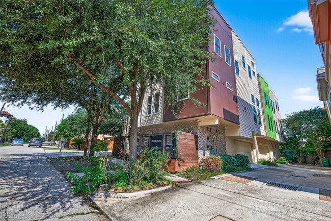 Building Photo - 4510 Inker St