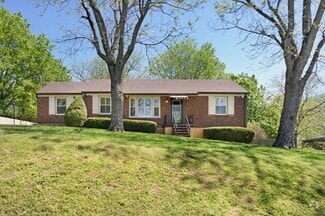Building Photo - 3322 Mimosa Dr