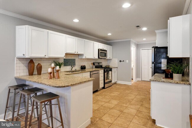 Foto del edificio - 752 S 19th St
