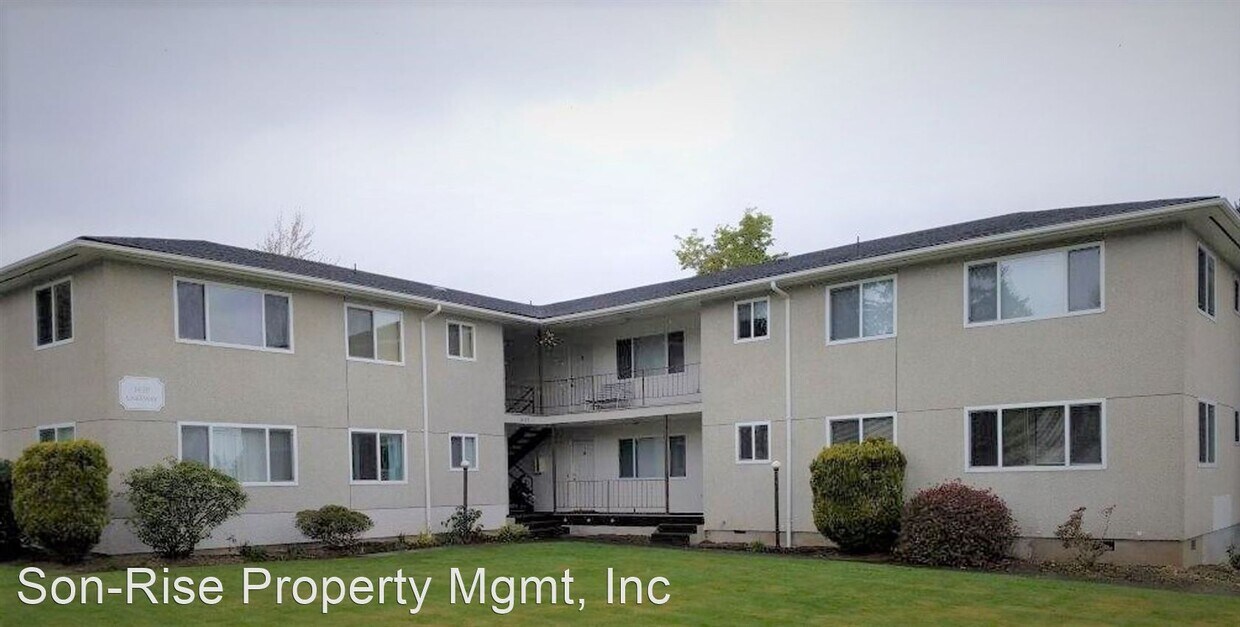 Foto principal - 1420 Lakeway Dr