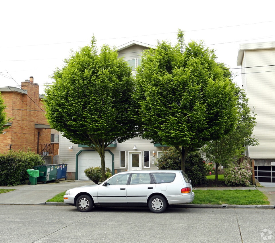 Building Photo - 1423 NW 61st St