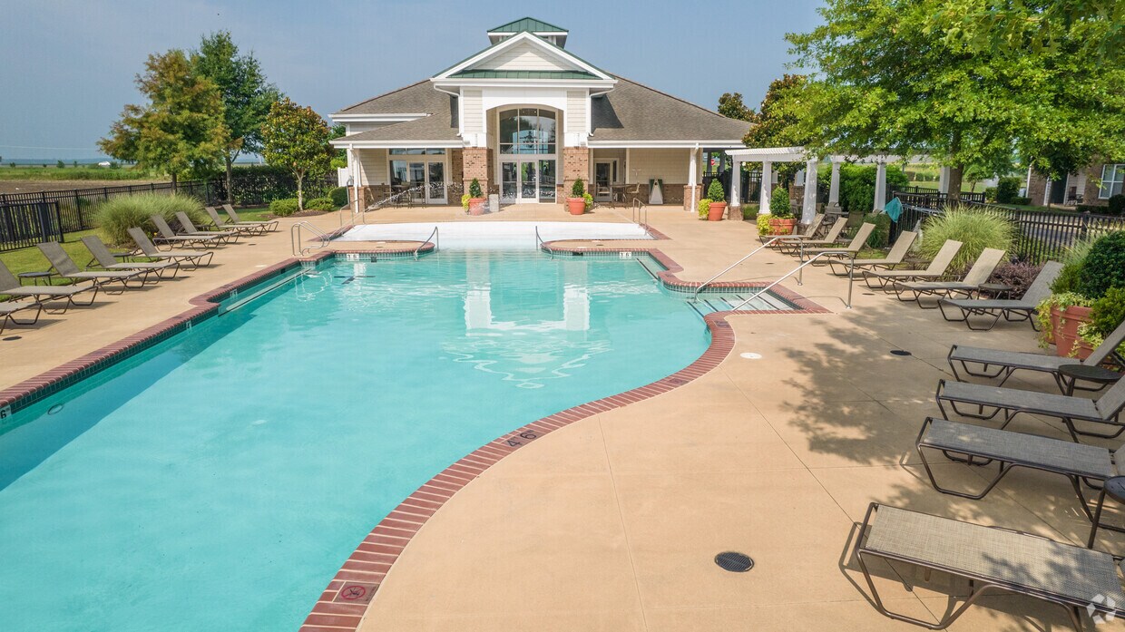 Tanglewood Apartments in Elizabeth City, NC