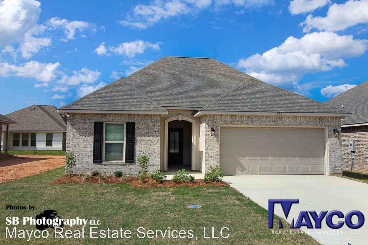 253 Berkshire Pl, Haughton, LA 71037 House Rental in Haughton, LA