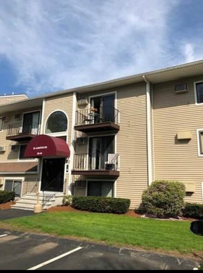 30 Juniper Rd Unit 45, North Attleboro, MA 02760 Condo for Rent in