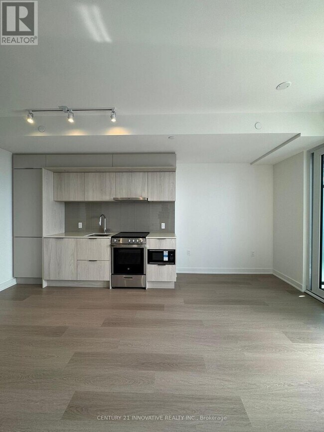 Photo du bâtiment - 448 Burnhamthorpe Rd W