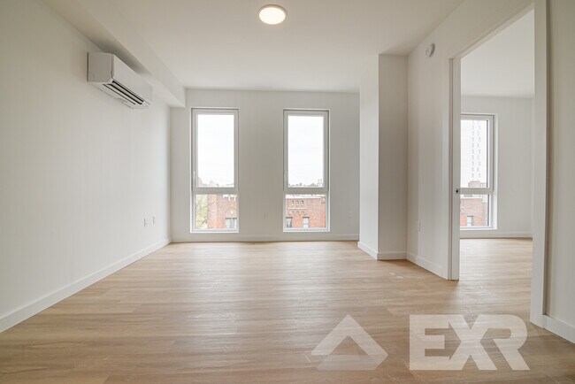 Building Photo - 100 Lenox Rd
