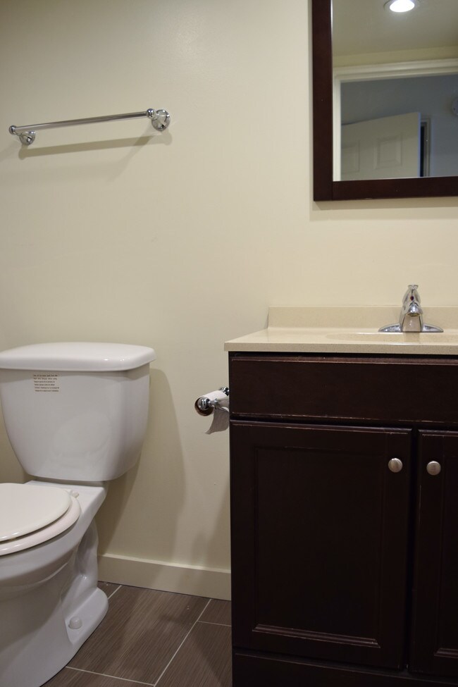 Montgomery Plaza Apartments Rentals Ardmore, PA