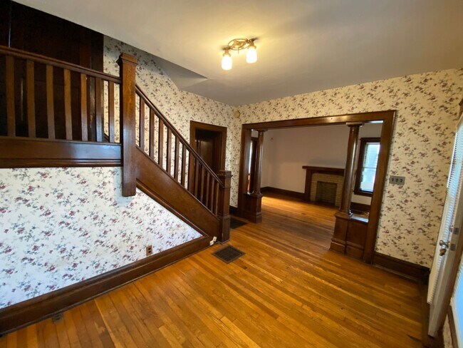 Building Photo - 1834 N 4th St
