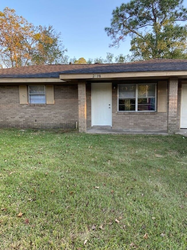 Building Photo - Gulfport 3 Bedroom