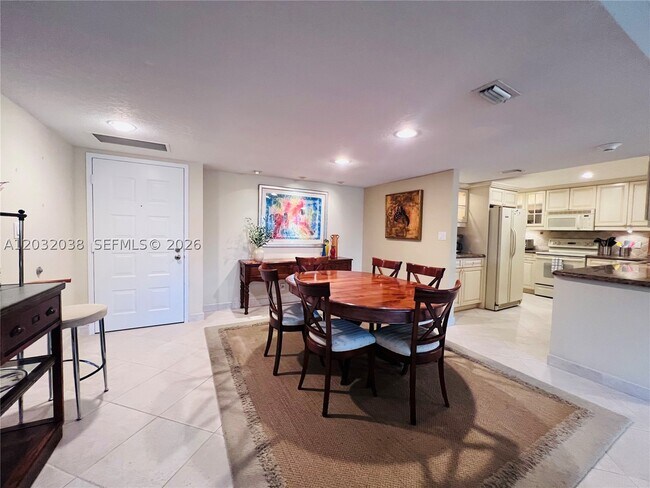 Building Photo - 5000 N Ocean Dr