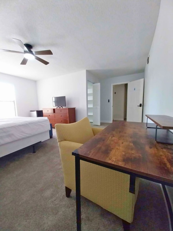 Foto del edificio - 5303 Glen Harwell Rd