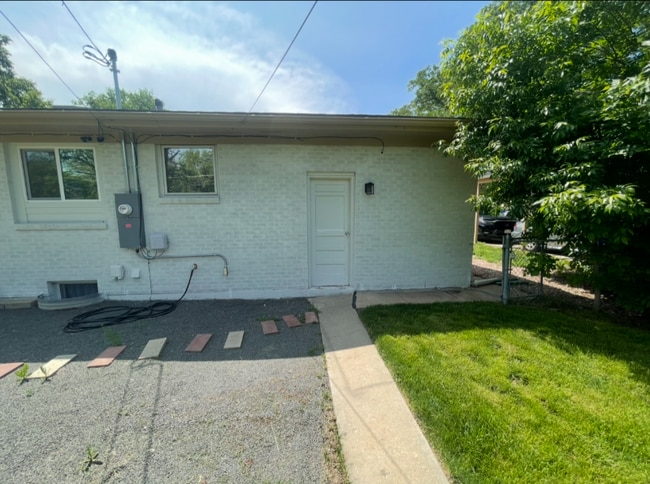 Foto del edificio - 2528 14th Ave Ct