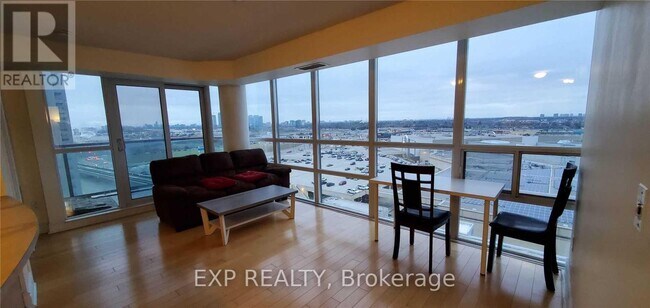 Photo du bâtiment - 60 Brian Harrison Way