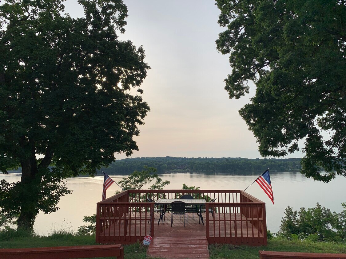 511 Jones St Unit B4, Old Hickory, TN 37138 Condo for Rent in Old