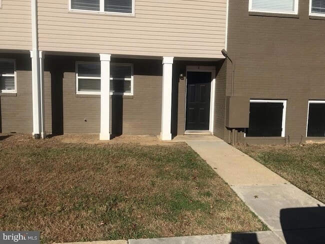 Photo - 2050 Nike Dr Townhome