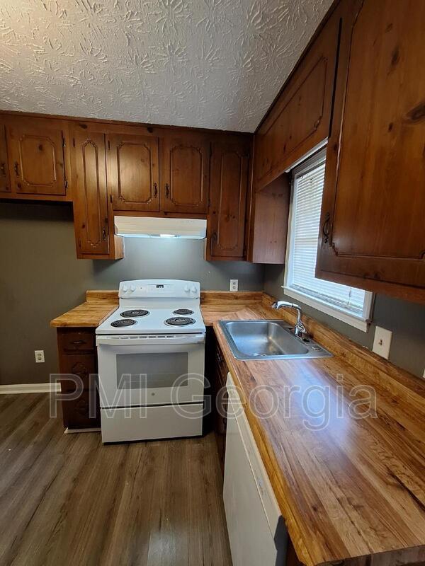 Foto del edificio - 230 Powder Springs St