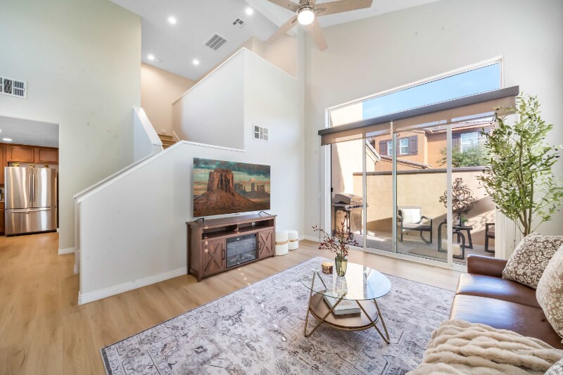 Foto principal - 52154 Rosewood Ln