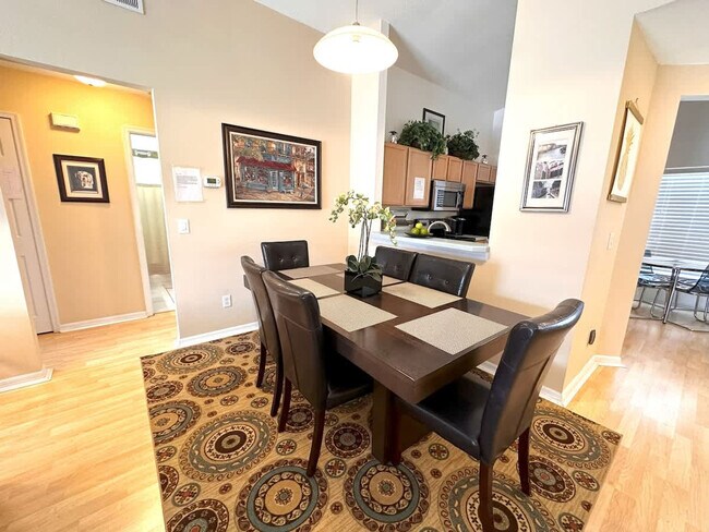 Foto del edificio - 1652 Oak Hill Trail