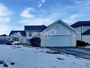 Building Photo - 25766 S Taft St