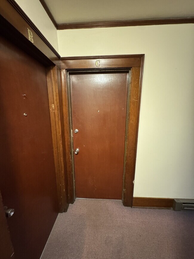 Foto del edificio - 1 Bedroom SW Portland / Large Backyard / Easy Access to OHSU and Downtown