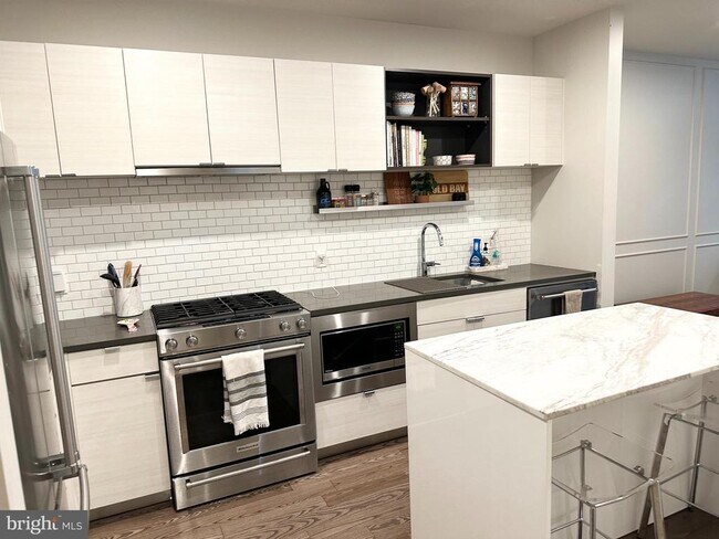 Building Photo - 502 Diamondback Dr