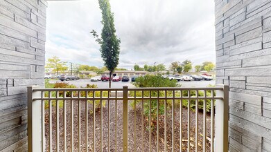 Interior Photo - Park Square