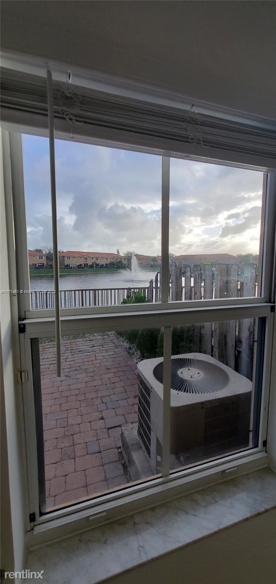 Building Photo - 2 br, 2 bath House - 15286 SW 30th Ter # 0