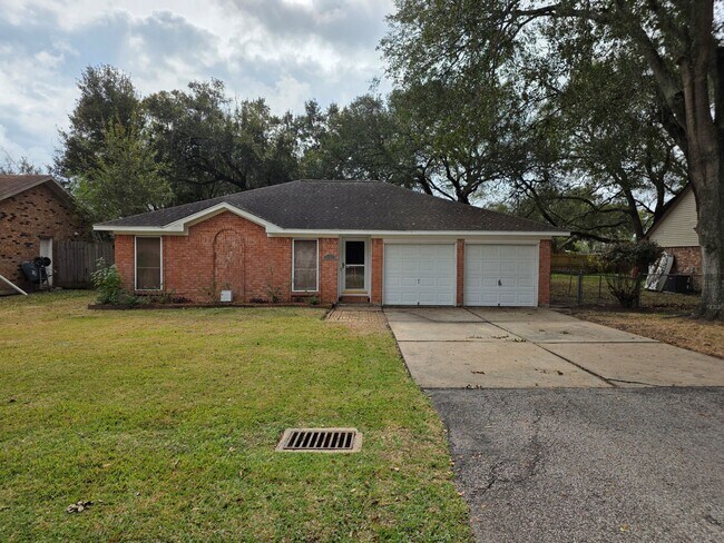 Foto del edificio - 2121 Redwood St