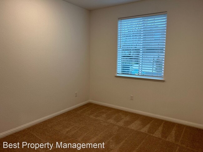 Building Photo - 4 br, 3 bath House - 212 Elk Creek Dr