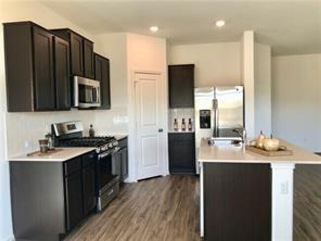 Building Photo - Leander 3-bedroom/2-bath + Office in Bryso...