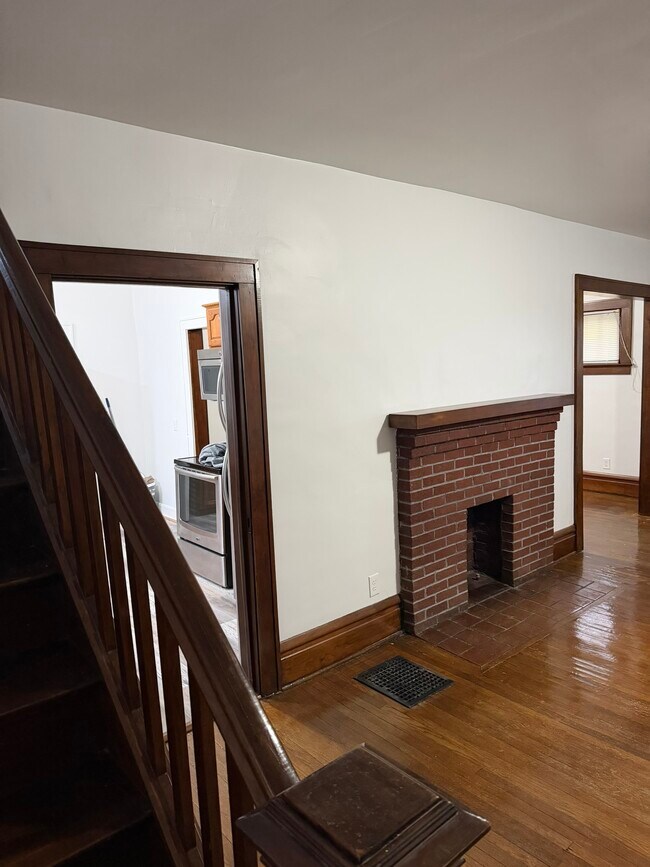 Foto del edificio - 594 N 21st St